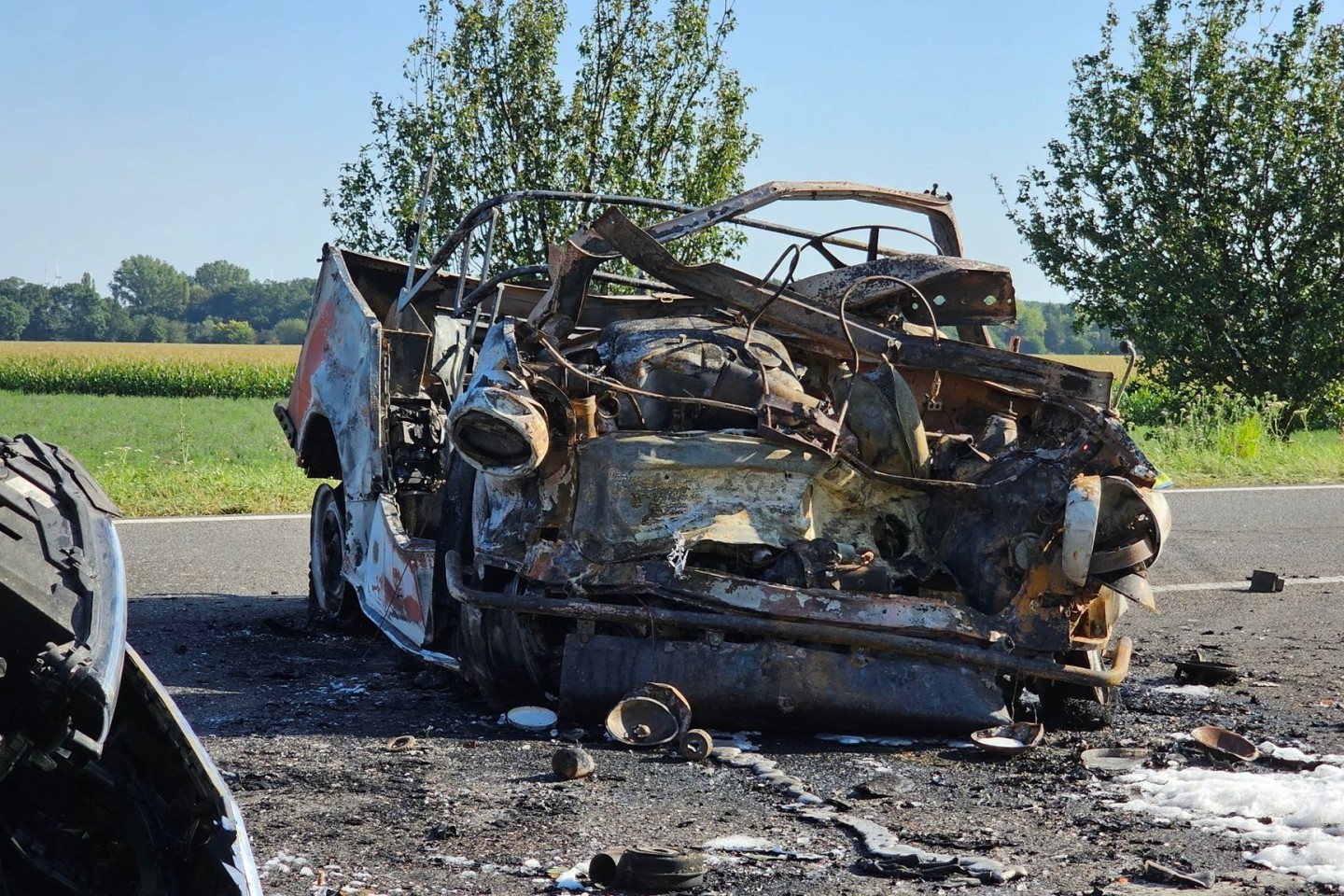 Drei Menschen fanden bei einem schweren Unfall den Tod.