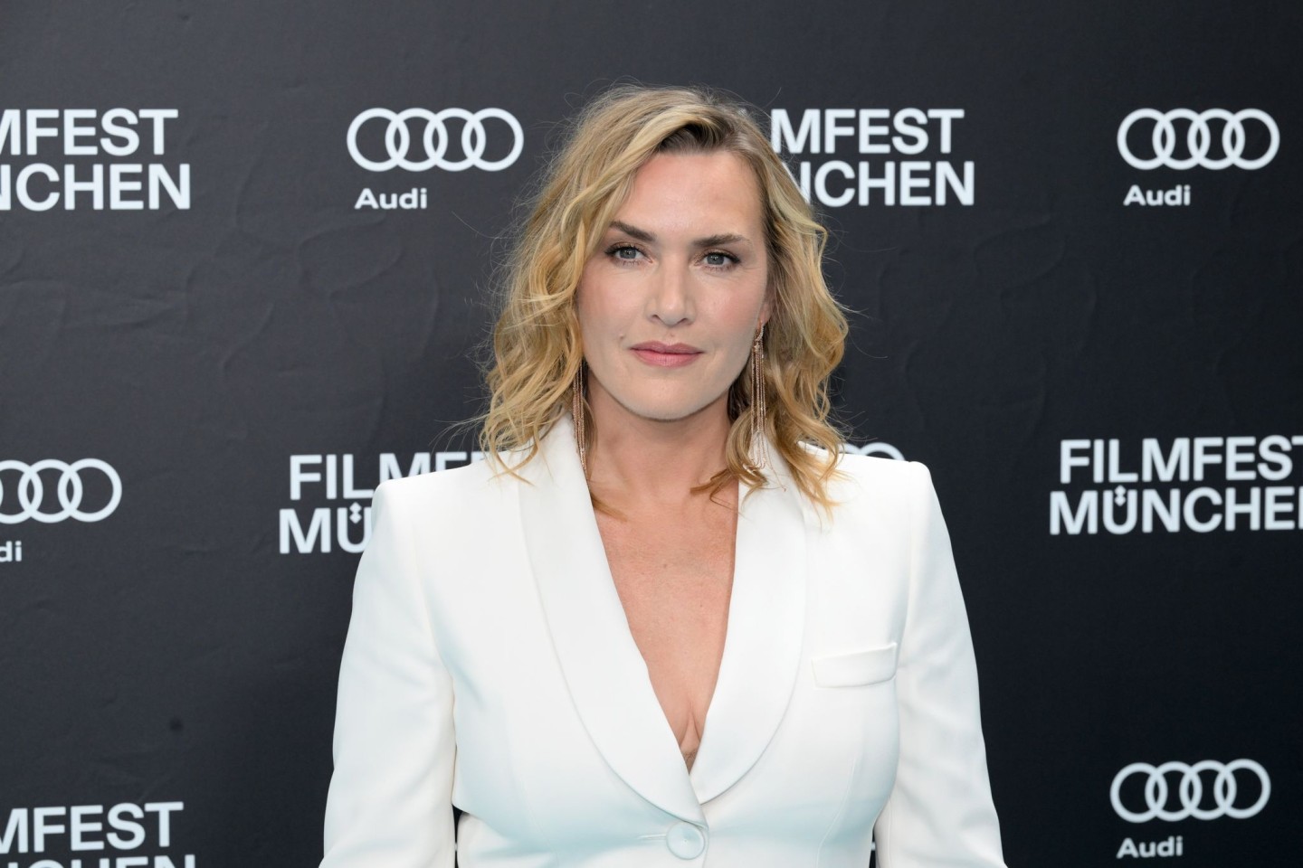 Kate Winslet rät Frauen zu mehr Selbstbewusstsein und Stolz: «Ihr seid phänomenal!».